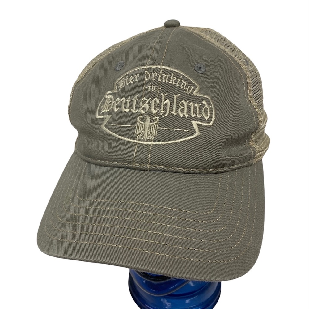 Disney Parks EPCOT Germany Showcase Oktoberfest Bier Drinking Deutschland Hat